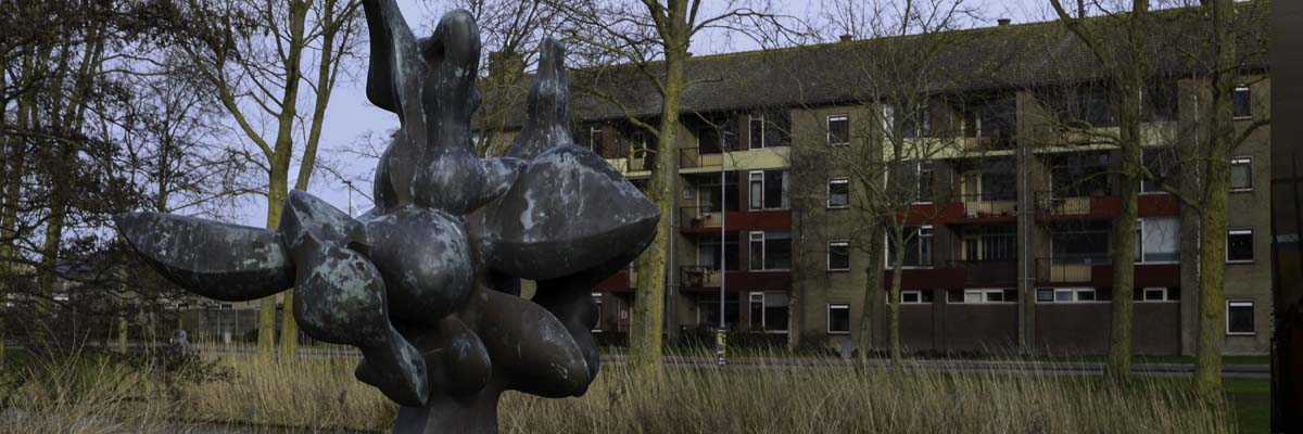 Het kunstwerk Aarde en Water van Nic Jonk